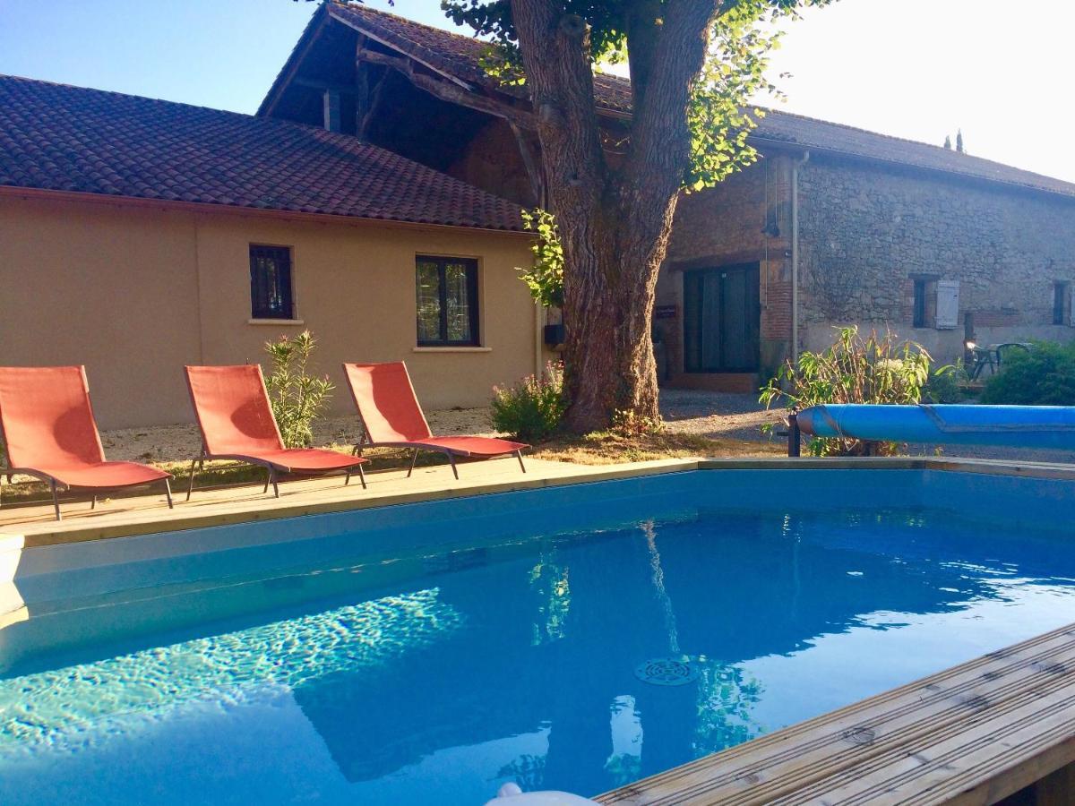 Petit Loft Ideal, Tourisme Et Affaires Ledat Екстер'єр фото